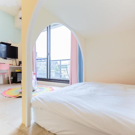 Sunlight Forest Homestay Тайнан Екстериор снимка