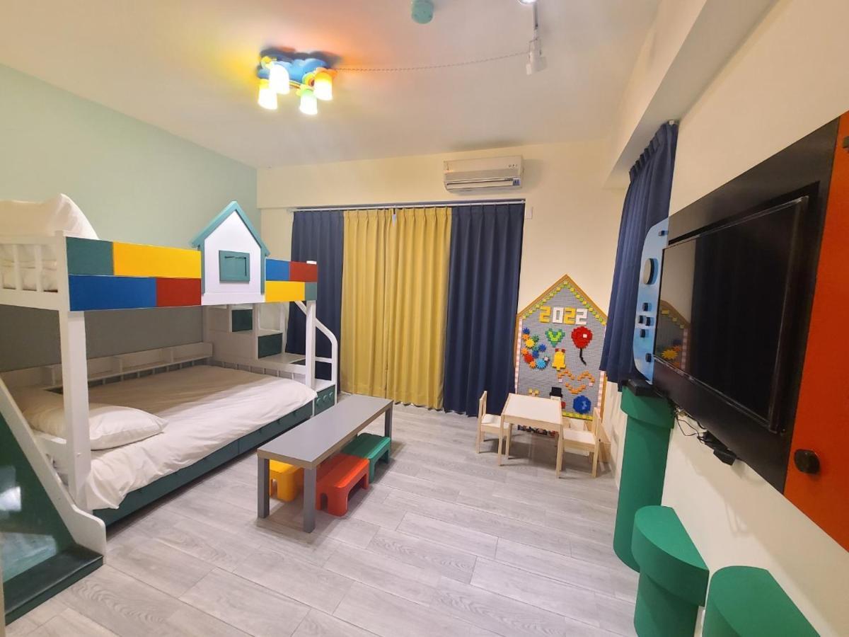 Sunlight Forest Homestay Тайнан Екстериор снимка