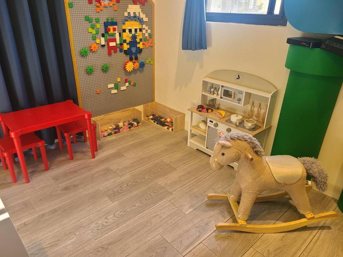 Sunlight Forest Homestay Тайнан Екстериор снимка
