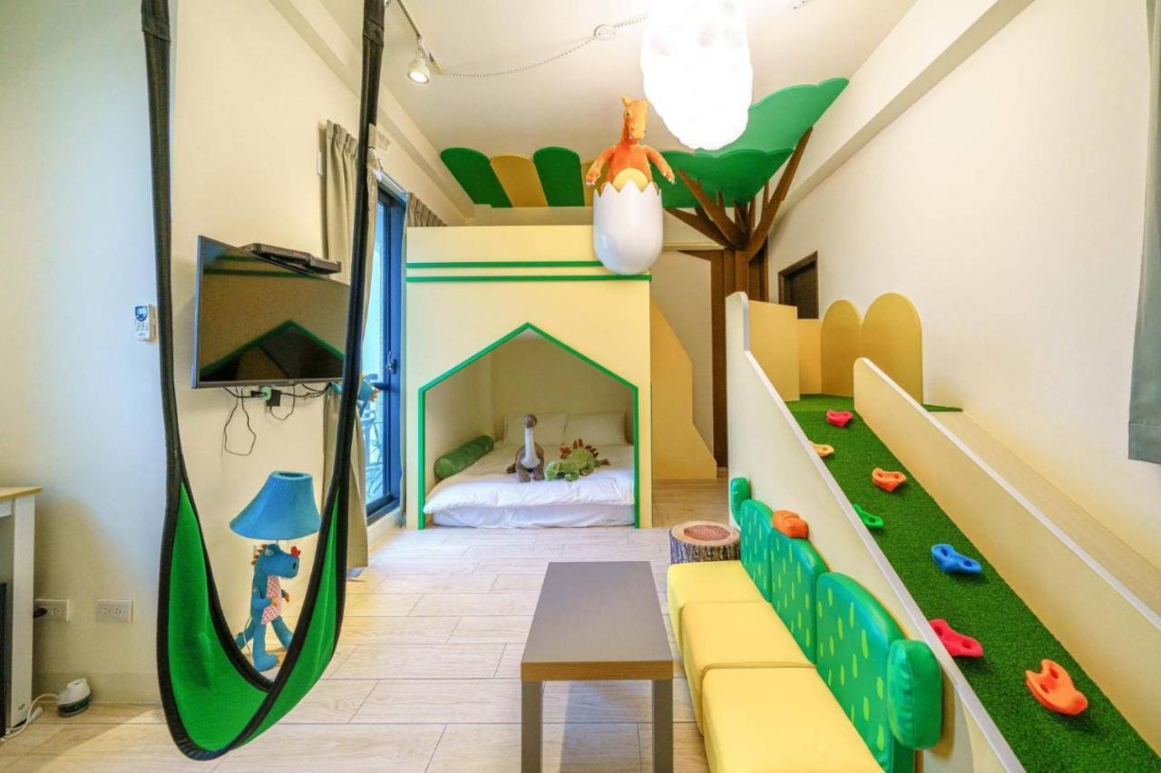Sunlight Forest Homestay Тайнан Екстериор снимка