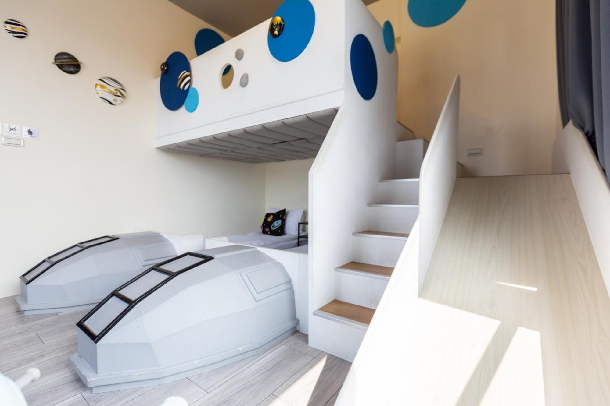 Sunlight Forest Homestay Тайнан Екстериор снимка
